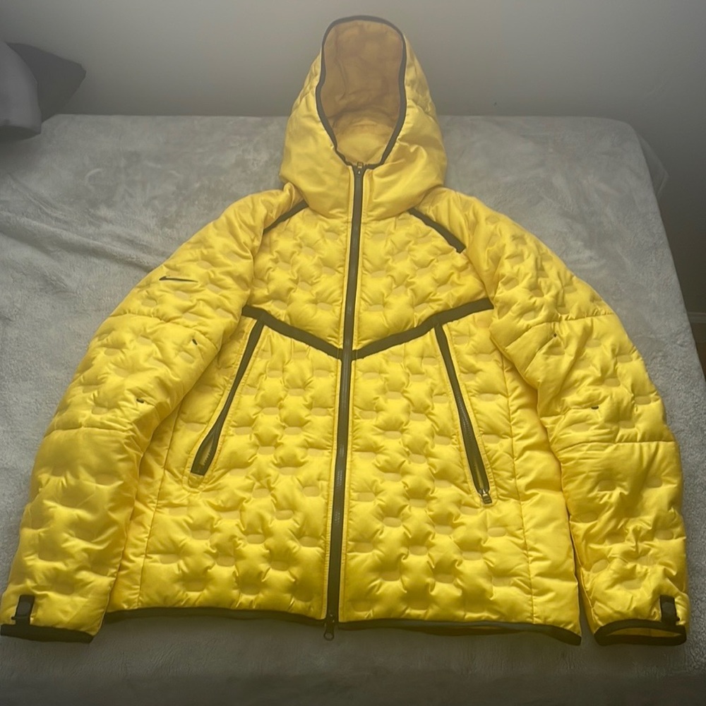 Nike limited- yellow windbreaker Jacket- retail goes for “600”